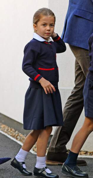 La princesse Charlotte à 4 ans lors de son premier jour d'école
