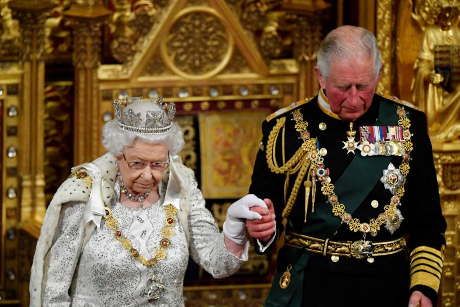 Discours du trône : la reine Elizabeth II en 2019 aux côtés de son fils le prince Charles 