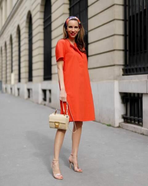 Alexandra lapp en mini robe orange