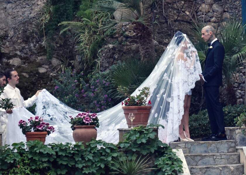 Mariage de Kourtney Kardashian et Travis Barker le 22 mai 2022 : le couple s'unit au Castello Brown de Portofino, Italie  