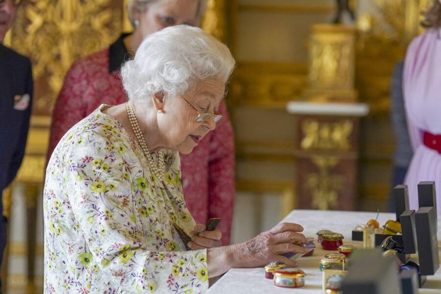 La reine Elizabeth II en pleine forme le 25 mai 2022