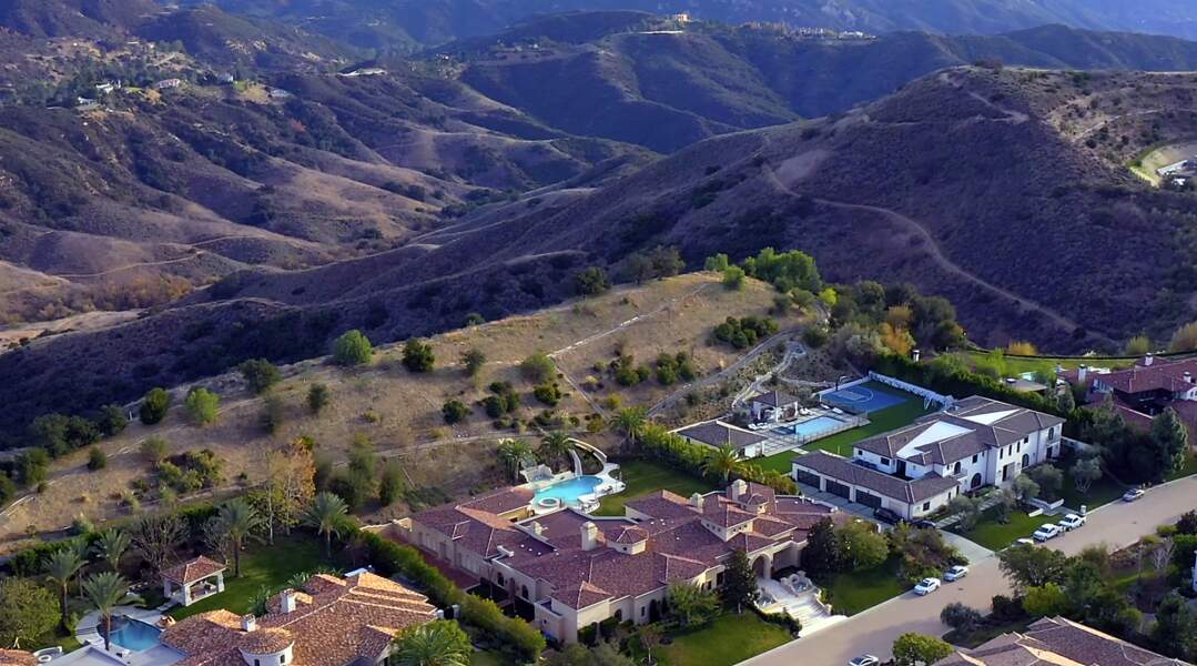 Britney Spears et Sam Asghari ont acheté une villa à Los Angeles à côté de la maison de Kevin Federline