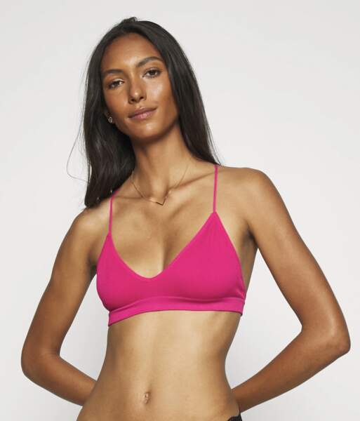 Brassière triangle Out For Under for Urban Outfitters, 15,95 euros