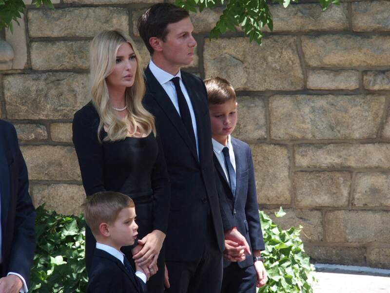 Ivanka Trump, son mari Jared Kushner et leurs enfants en l'église St Vincent Ferrer à New York pour les obsèques d'Ivana Trump, le 20 juillet 2022