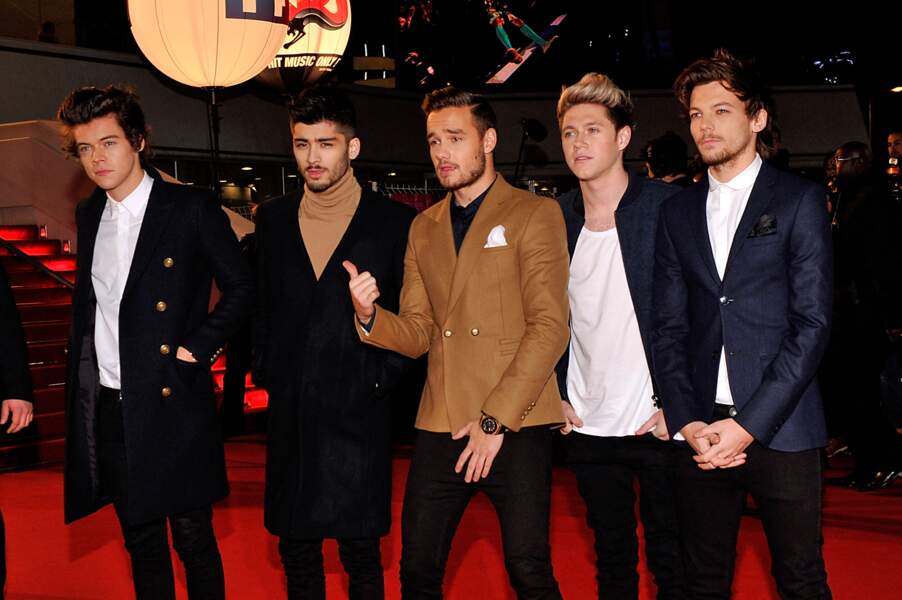 Les One Direction, anciennement composé de Zayn Malik, Liam Payne, Niall Horan, Louis Tomlinson et Harry Styles, ont connu la célébrité grâce à l'émission X Factor.