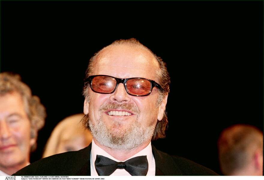 Jack Nicholson : "Avec mes lunettes de soleil, je suis Jack Nicholson. Sans je suis gros et j’ai 60 ans", Los Angeles Times -1997 
