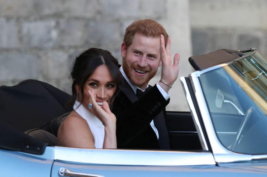 Meghan Markle et le prince Harry quittent le château de Windsor après après leur cérémonie de mariage le 19 mai 2018