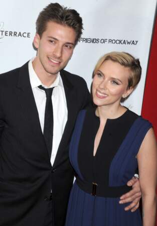 Scarlett Johansson et son frère jumeau Hunter 