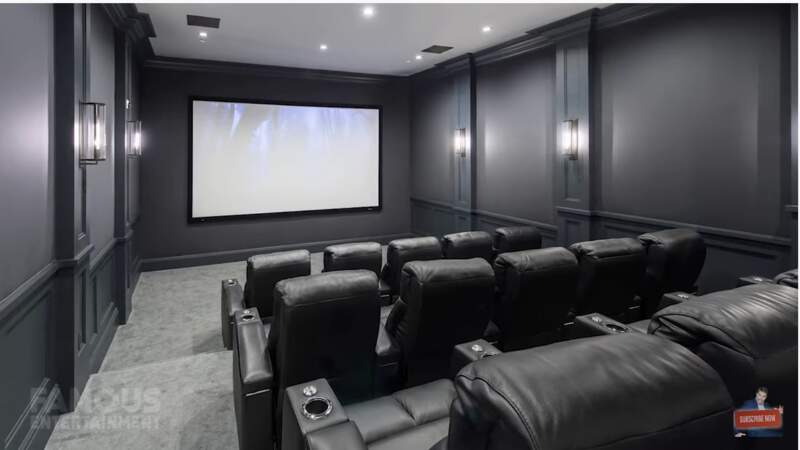 La salle cinéma de la villa vendue 30 millions de dollars par Ben Affleck