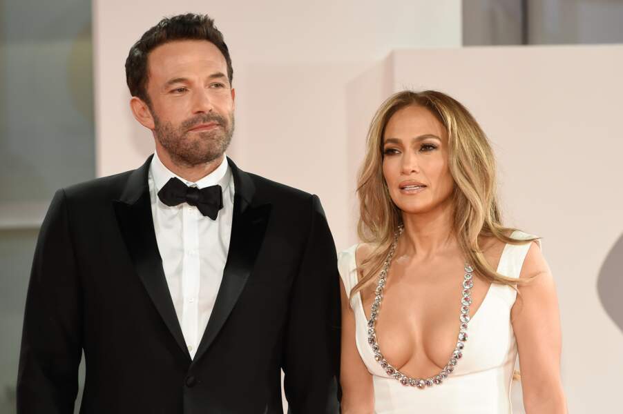 Ben Affleck et Jennifer Lopez lors du 78e Festival du Film de Venise pour le film The Last Duel (2021)