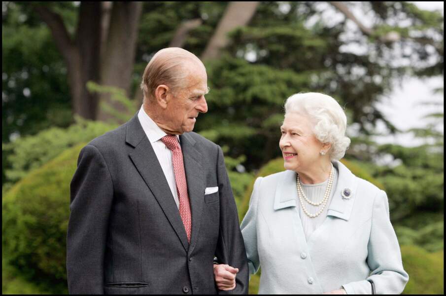 En 2007, la Reine Elizabeth II et le Prince Philip fêtent leur noces de diamant à Broadlands où ils avaient passé leur nuit de noces.