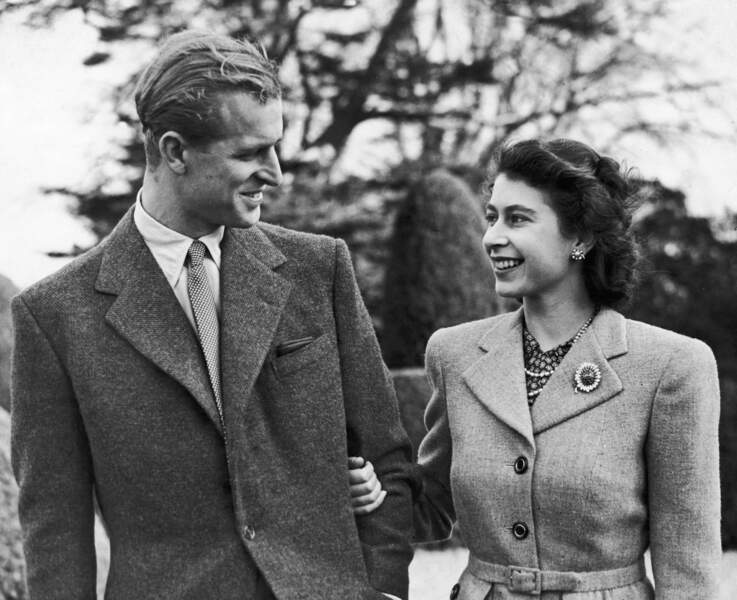 En 1947, la Princesse Elizabeth et le Prince Philip lors de leur lune de miel à Broadlands.