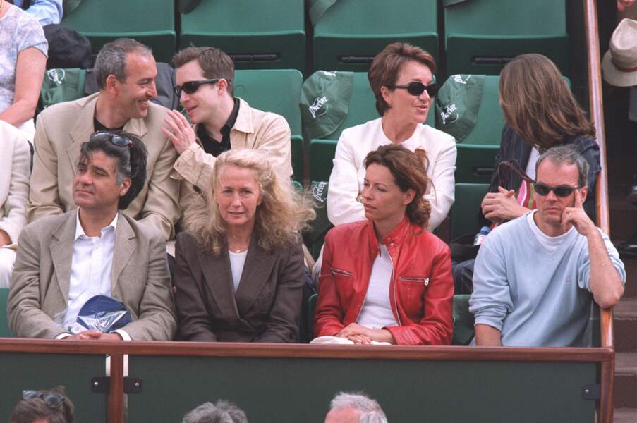 L'actrice est vue dans les tribunes de Roland-Garros en 2001 en compagnie de Laurent Baffie.