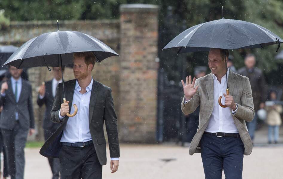 Le prince William et le prince Harry ont régulièrement témoigné de l'amour qu'ils portaient à leur grand-mère