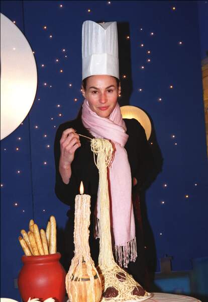 Vanessa Demouy pour la première de La Belle et le Clochard 2 l'Appel de la Rue en 2001 (28 ans)