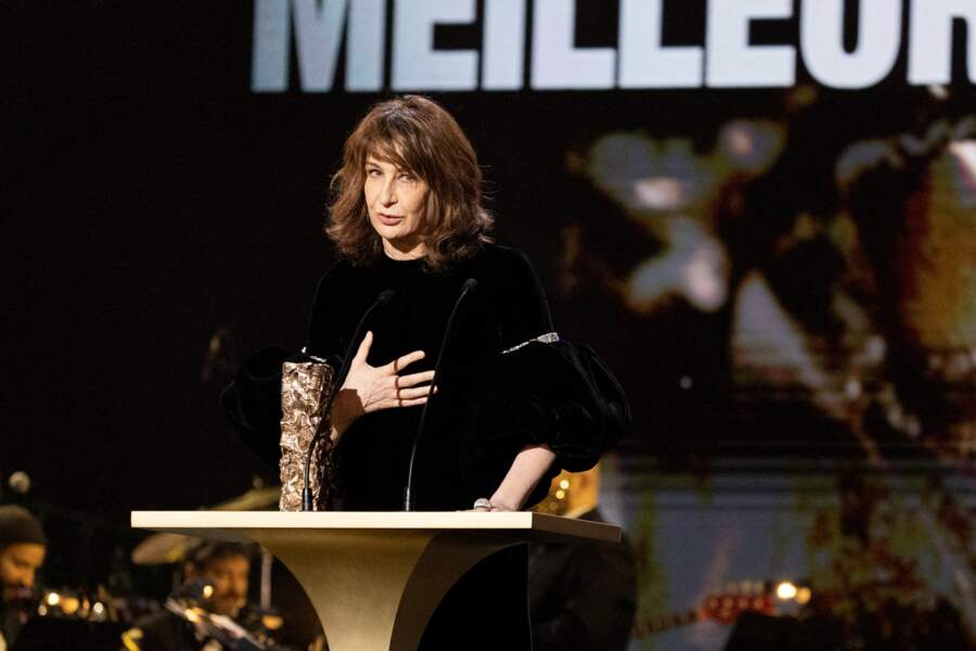 Valérie Lemercier (César de la meilleure actrice dans Aline) à la 47ème édition de la cérémonie des César à l'Olympia à Paris le 25 février 2022