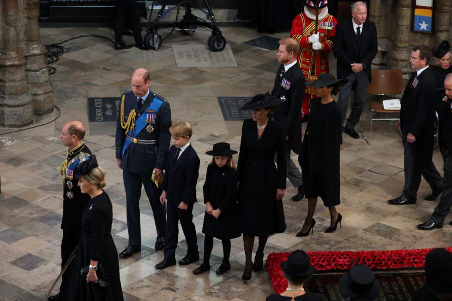 Obsèques de la reine Elizabeth II : le prince William, le prince George, Kate Middleton, la princesse Charlotte, le prince Harry et Meghan Markle