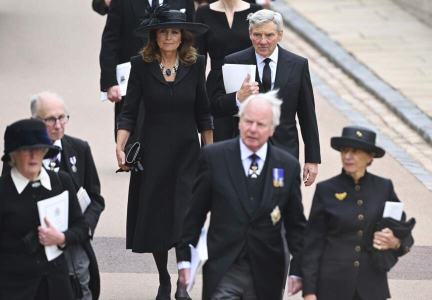 Cérémonie funèbre en la Chapelle Saint-George pour les funérailles d'Etat de la reine Elizabeth II : Carole et Michael Middleton