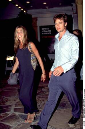 En 2000, Brad Pitt (37 ans) et Jennifer Aniston se marient à Malibu.