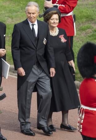 Cérémonie funèbre en la Chapelle Saint-George pour les funérailles d'Etat de la reine Elizabeth II : Tony Blair et sa femme
