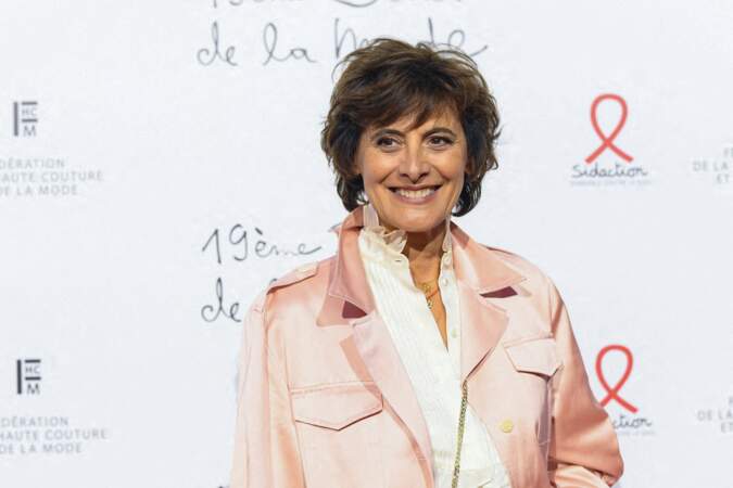 En 2022, Ines de la Fressange (65 ans) lors du Diner de la Mode au Pavillon Cambon. Elle est styliste et journaliste mode pour Marie Claire