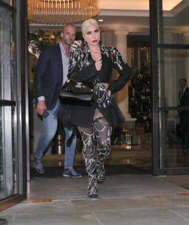 Lady Gaga à son hôtel de Londres en novembre 2021