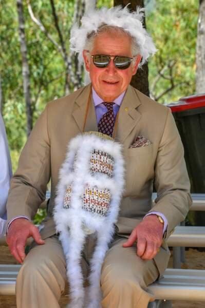En 2018, le Prince Charles (68 ans) devenu le Roi Charles III d'Angleterre lors d'une cérémonie d'accueil pendant sa visite en Australie.