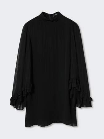Robe noire courte à manches volantées Mango, 59,99 euros