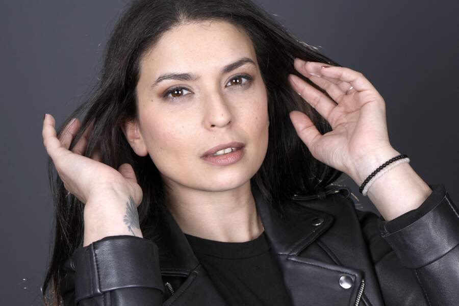 Lucie Bernardoni, ancienne candidate de l'émission est désormais la répétitrice officielle de la Star Academy 2022. Elle réunit 76 200 abonnés sur Instagram
