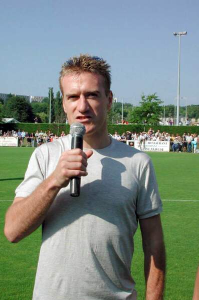 A 32 ans, Didier Deschamps remporte la Coupe d’Europe en 2000.
