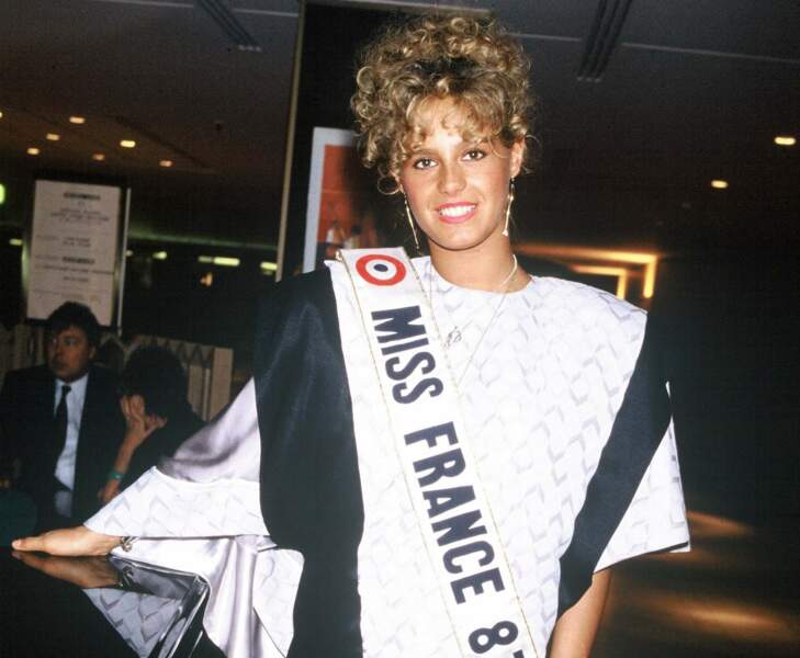 Nathalie Marquay s'est fait connaître du grand public à 19 ans lorsqu'elle a été élue Miss France en 1987. 