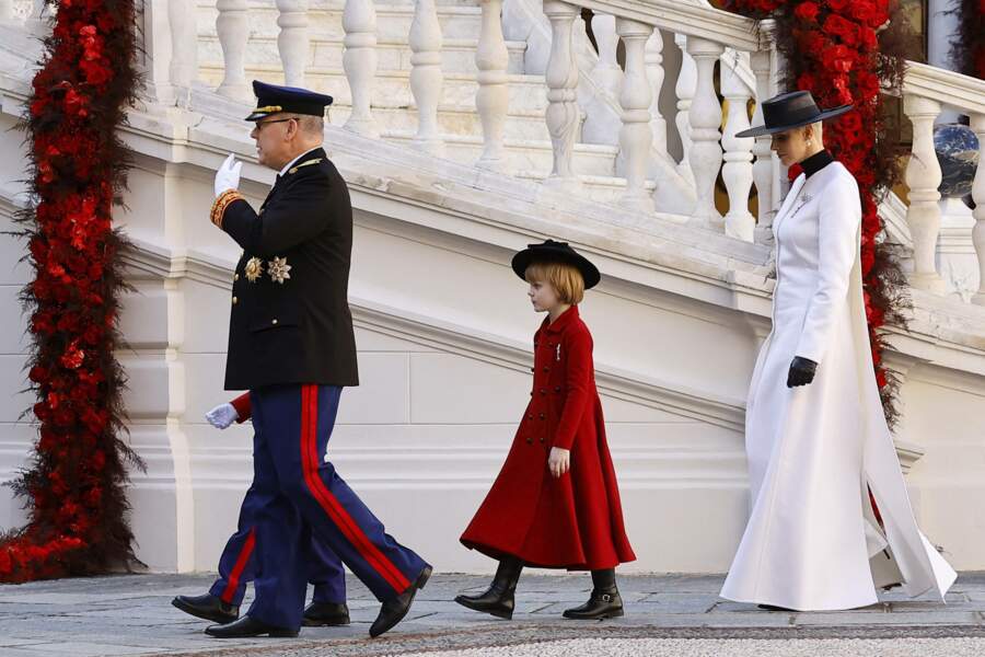 Fête nationale de Monaco : Albert et Charlène présents avec les jumeaux... La famille au grand complet