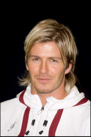 En octobre 2005, à l'âge de 30 ans, le carton rouge reçu contre l'Autriche fait de David Beckham le premier capitaine anglais de l'histoire à être expulsé.