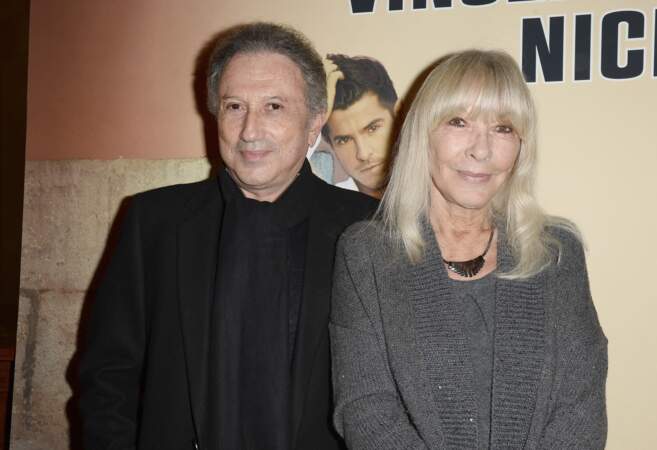 Michel Drucker a rencontré sa future épouse Dany Saval dans l'émission On n'est pas couché de 1972. L'animateur a tout de suite su qu'il allait épouser la jolie blonde et a donc tout fait pour conquérir son coeur.
