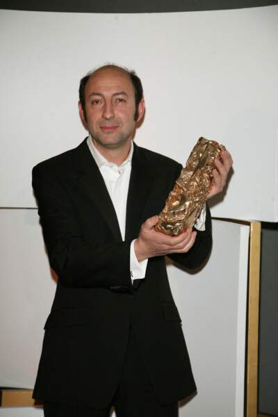 Il reçoit en 2007, à 43 ans, le César du meilleur acteur dans un second rôle pour sa performance dans le long métrage Je vais bien, ne t'en fais pas de Philippe Lioret.