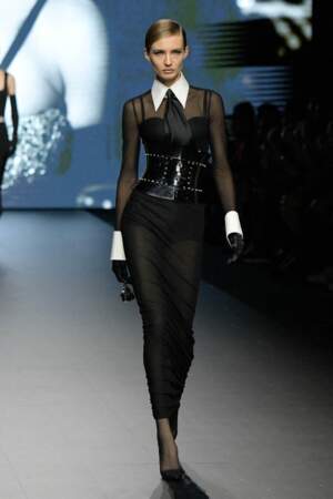 La transparence sur le défilé printemps-été 2023 de Dplce & Gabbana