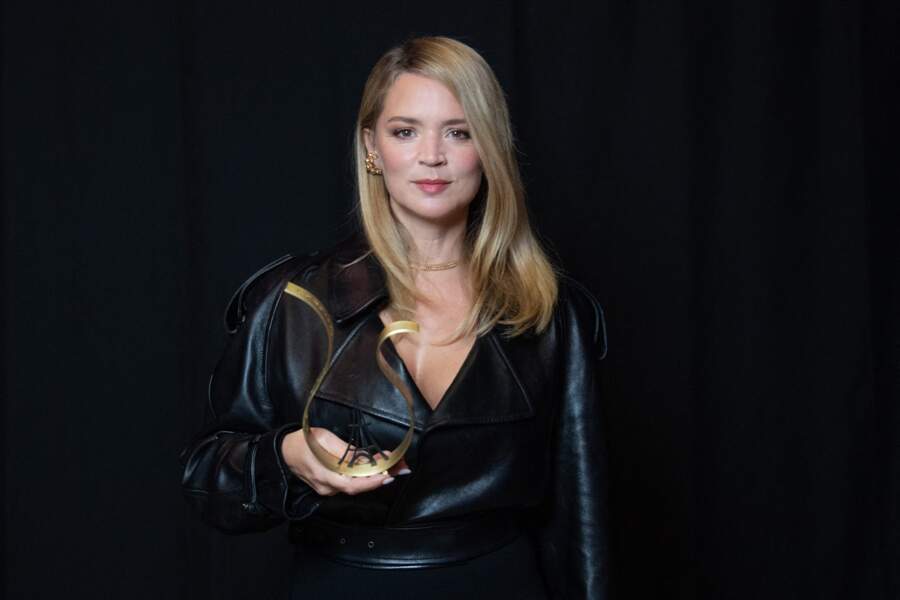 Virginie Efira gagne le prix de la meilleure actrice pour le film Les enfants des autres de Rebecca Zlotowski. 