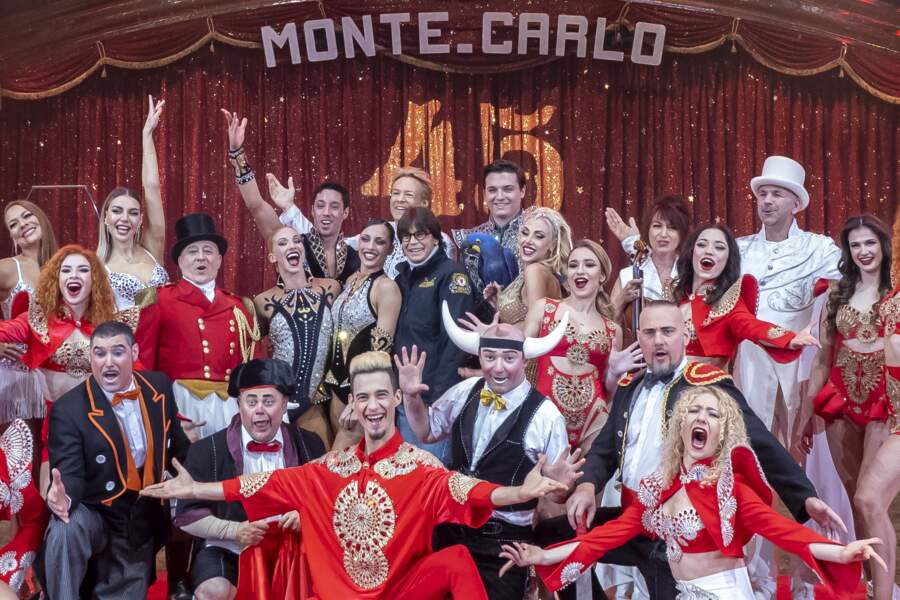 La famille de Monaco a pu profiter d'un show avec des acrobates, des clowns et bien plus encore