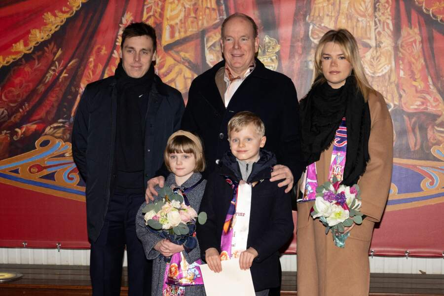 Albert II de Monaco et sa famille semblent avoir passé un excellent moment pour la 45ème édition du Festival international du cirque de Monte-Carlo