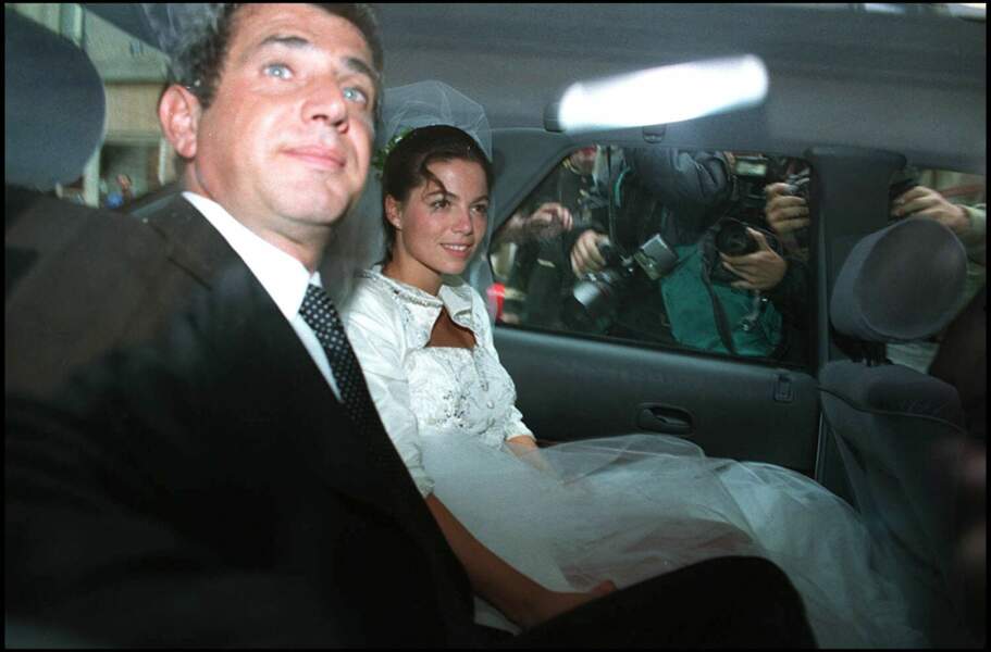 En 1995, à 43 ans, il épouse sa première compagne, Zéra. 