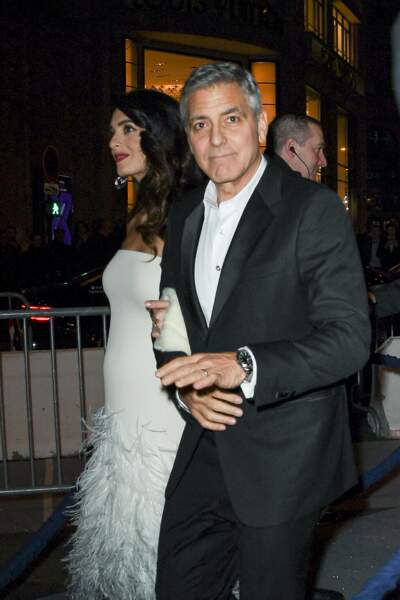 Georges Clooney est lui aussi devenu papa après ses 50 ans. En effet, pour ses 56 ans en 2017, sa femme donne naissance à des jumeaux