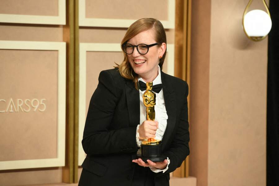 Sarah Polley, lauréate pour la Meilleure adaptation, lors de la 95e cérémonie des Oscars, à Los Angeles