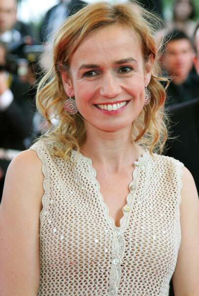 En 2008, l'actrice devait faire partie du jury du 58ème festival du film de Berlin, mais pour raisons familiales, elle annule sa participation. Elle a 41 ans