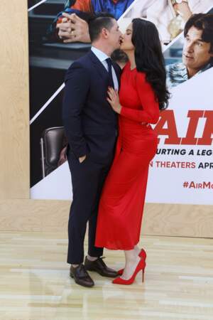 Adriana Lima et son conjoint à l'avant-première du film Air le 27 mars 2023 à Los Angeles