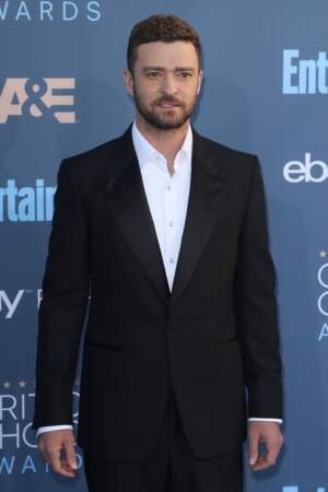 Justin Timberlake lors de la 22ème soirée annuelle Critics Choice Awards au Barker Hangar à Santa Monica, le 11 novembre 2016. Il a 35 ans 