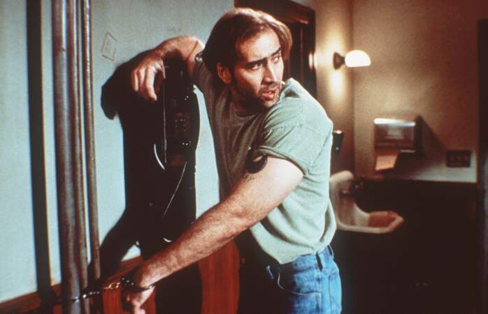 Un an plus tard, en 1993, Nicolas Cage joue dans Deadfall et Amos & Andrew.