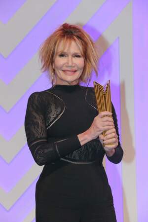 Clémentine Célarié remporte en 2023 le trophée de la meilleure actrice pour la série Les randonneuses au festival Séries Mania. Elle aura le 12 octobre 2023, 66 ans.