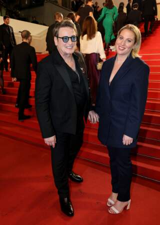 Festival de Cannes 2023 - Montée des marches du film Omar la fraise : Benoît Magimel, qui joue Roger dans le film, et sa femme Margot.