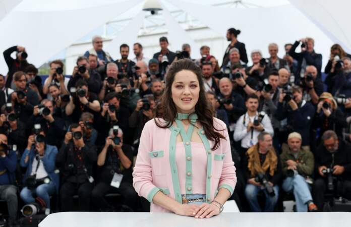 Festival de Cannes 2023 - photocall de Little Girl Blue : Marion Cotillard