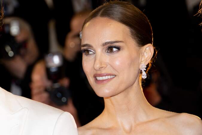 Festival de Cannes 2023 - Montée des marches du film May December : Natalie Portman fait sensation pour son retour sur le tapis rouge cannois